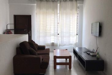 SL 8, Bandar Sungai Long