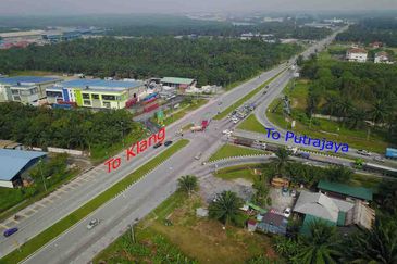 Taman Gembira, Jenjarom