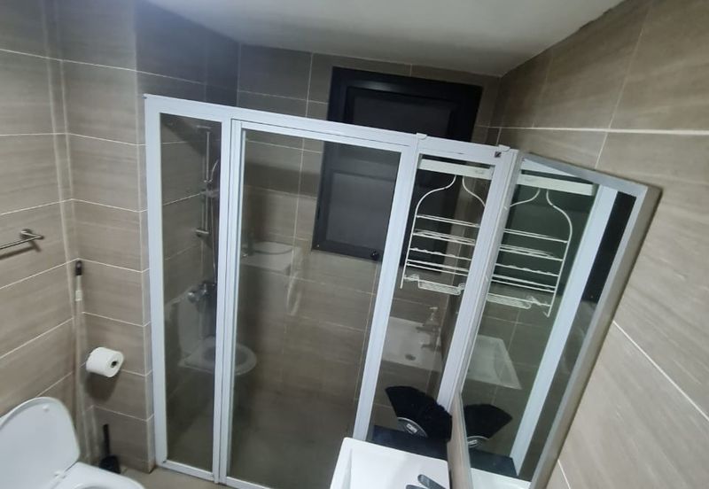 28 Boulevard (28 BLVD)