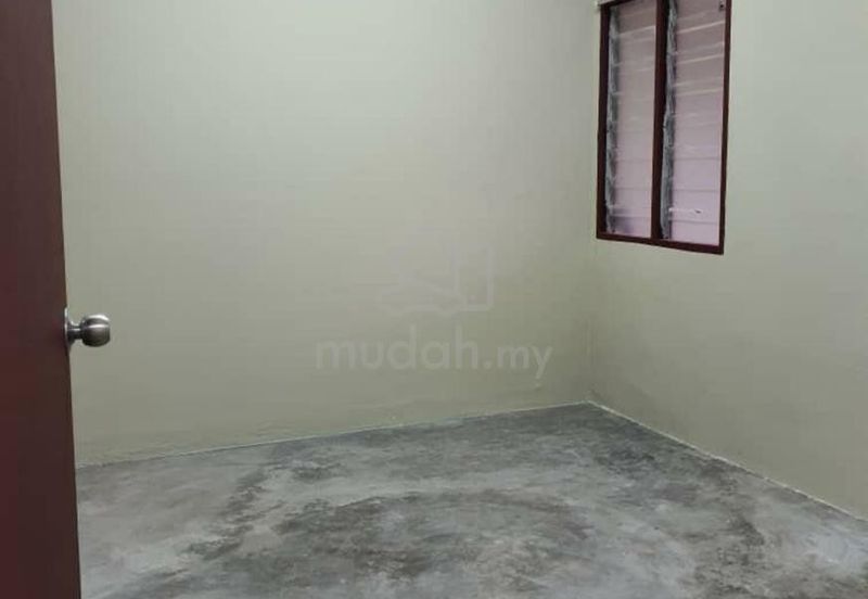 Pangsapuri Orkid, Bandar Mahkota Cheras