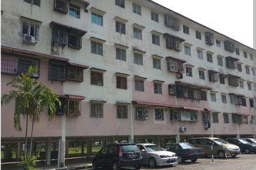 Pangsapuri Orkid, Bandar Mahkota Cheras