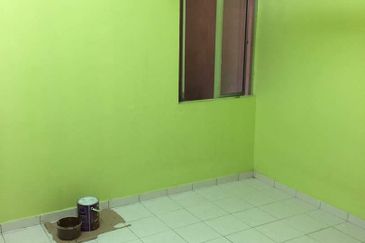 SL 6, Bandar Sungai Long