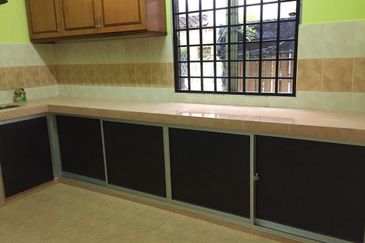 SL 6, Bandar Sungai Long