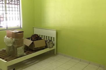 SL 6, Bandar Sungai Long