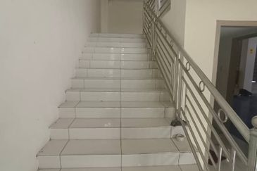 Kawasan Perindustrian Hi Tech 5