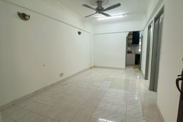 Pangsapuri Orkid, Bandar Mahkota Cheras