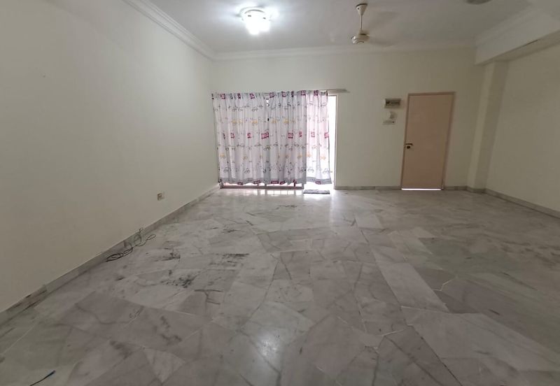 SL 6, Bandar Sungai Long