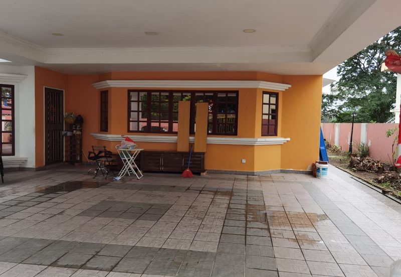 SL 3, Bandar Sungai Long