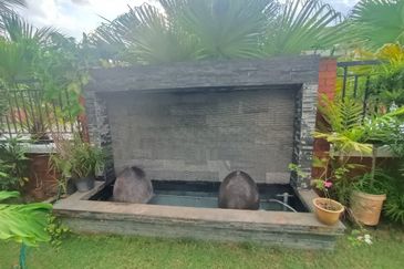 SL 14, Bandar Sungai Long