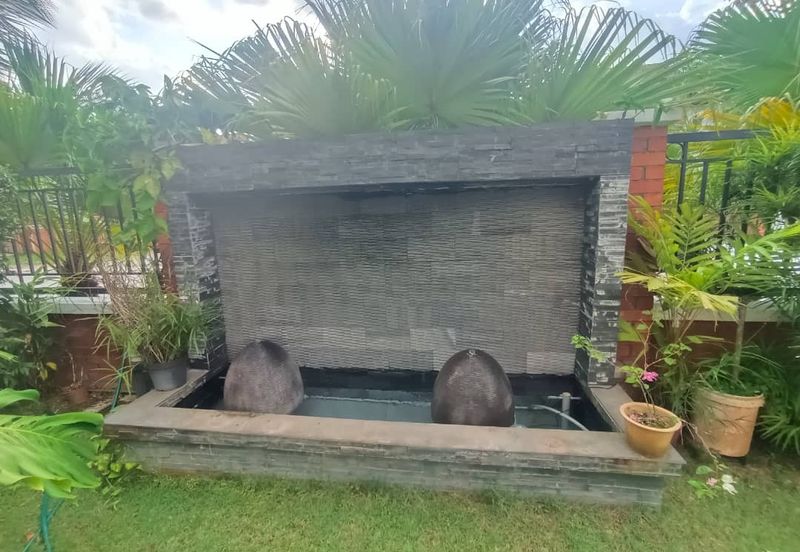 SL 14, Bandar Sungai Long