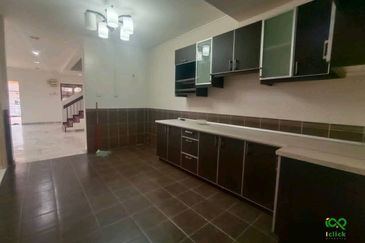 Bandar Mahkota Cheras