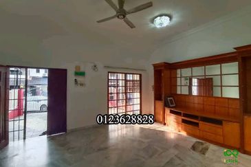 SL 6, Bandar Sungai Long