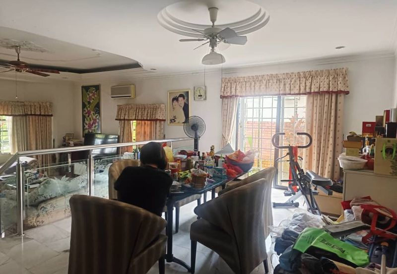 SL 3, Bandar Sungai Long