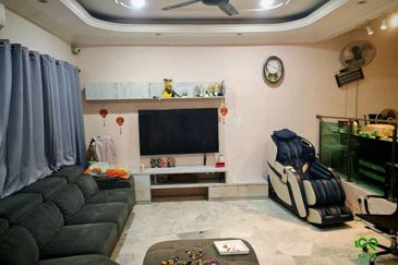 SL 6, Bandar Sungai Long