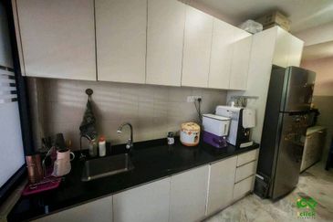 SL 6, Bandar Sungai Long