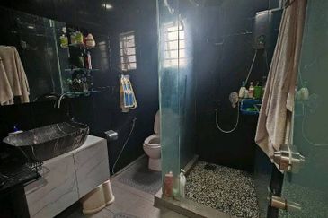 SL 6, Bandar Sungai Long