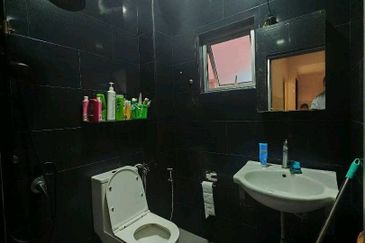 SL 6, Bandar Sungai Long