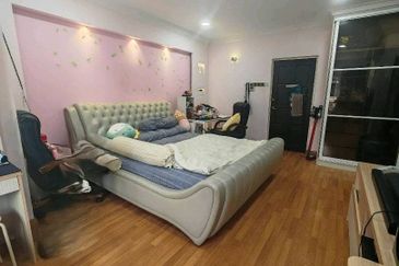 SL 6, Bandar Sungai Long