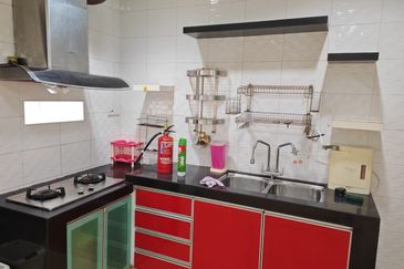 Taman Sri Raya, Batu 9