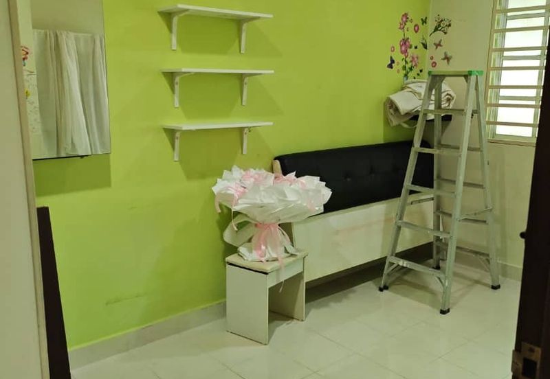 Taman Sri Raya, Batu 9