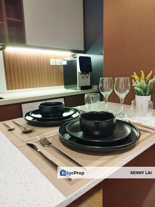 Sunway Velocity Sohu Unit Fully Furnished, Kuala Lumpur, Cheras
