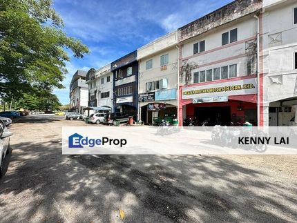 3 sty Taman Cempaka Ampang, Selangor, Ampang