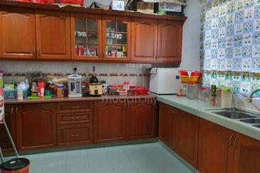 Bandar Tun Hussein Onn