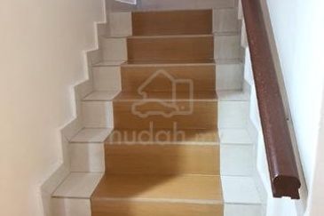 Bandar Tun Hussein Onn