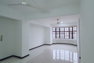 Putra Indah Condominium