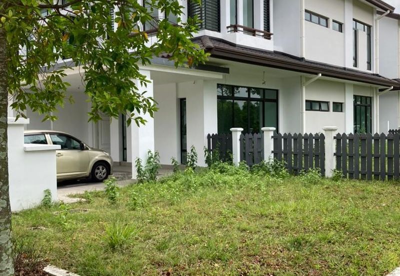 Tenderfields @ Eco Majestic