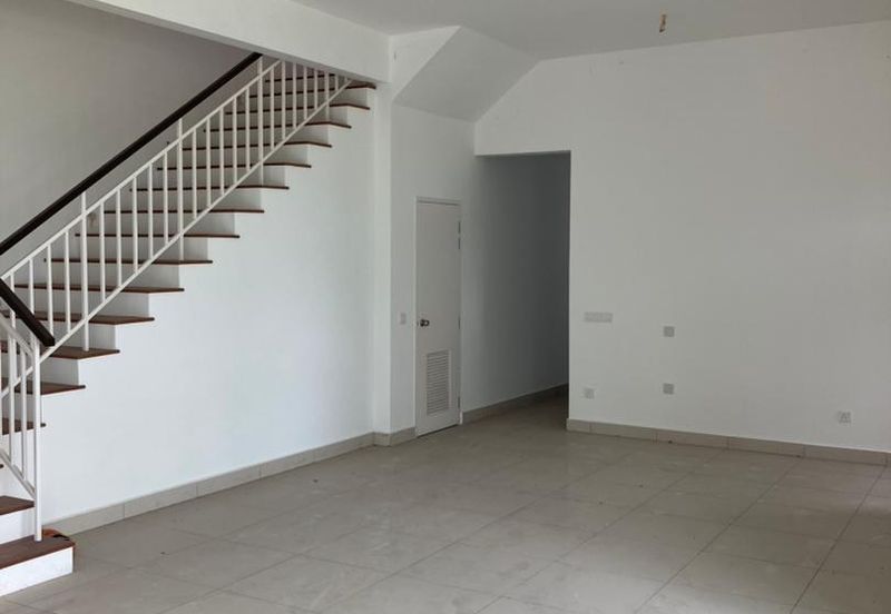 Tenderfields @ Eco Majestic