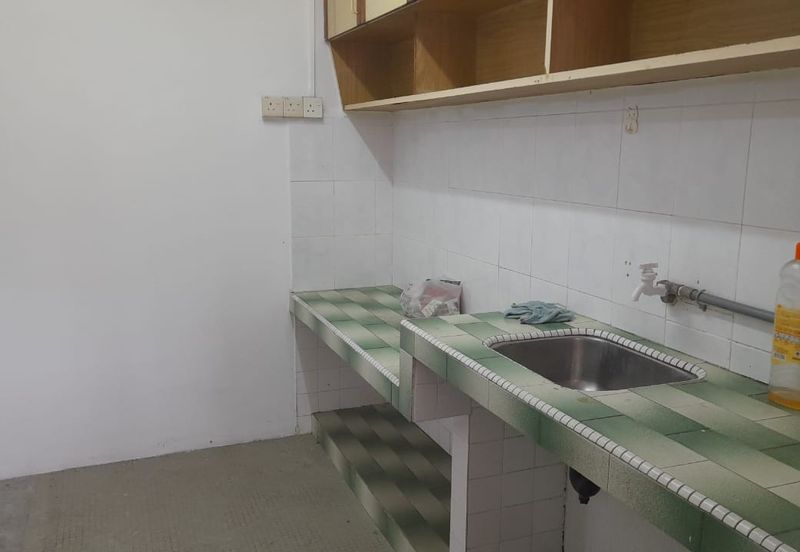 Flat L 2 Pandan Jaya Cheras  Ampang