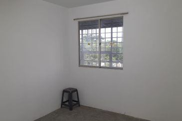 Flat L 2 Pandan Jaya Cheras  Ampang