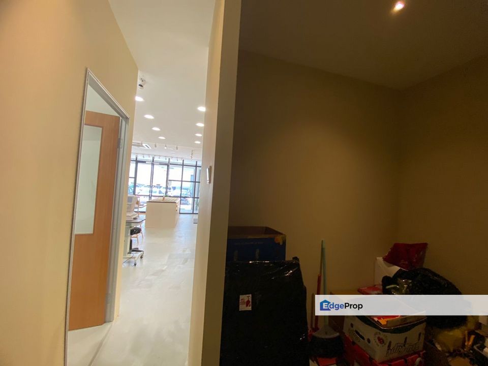 Ground Floor Bandar Mahkota Cheras Mahkota Square, Selangor, Cheras