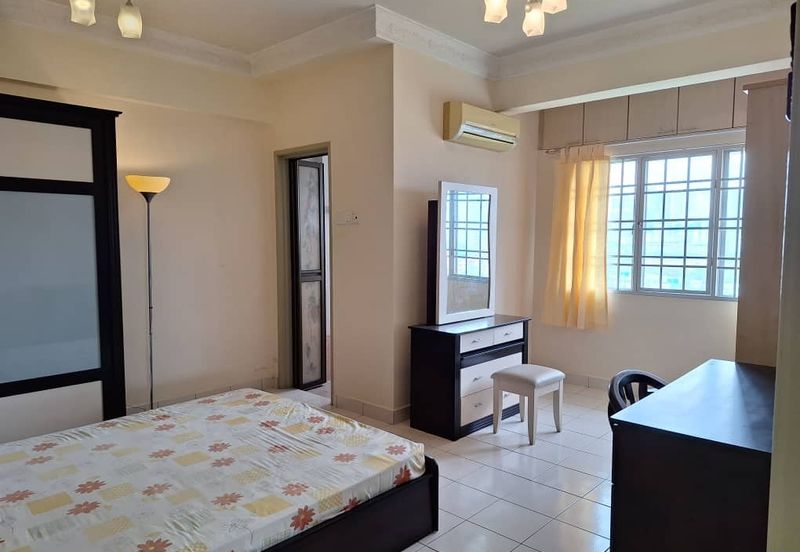 Bintang Mas Condominium