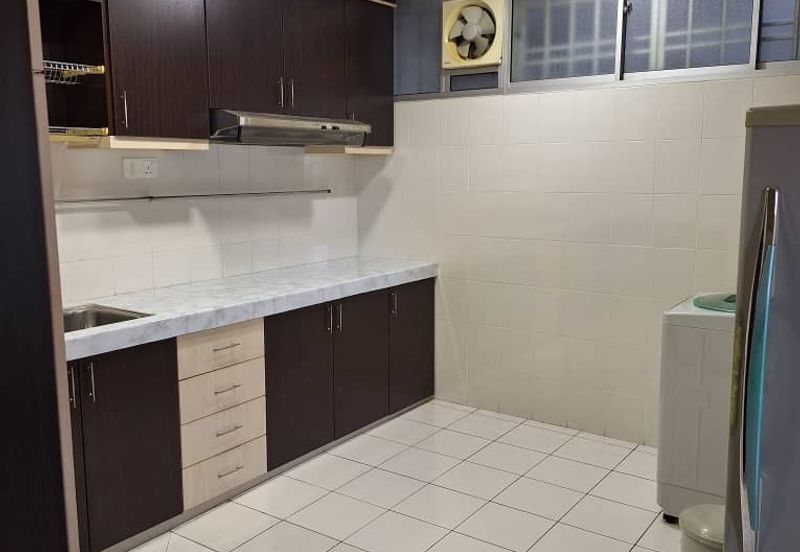 Bintang Mas Condominium