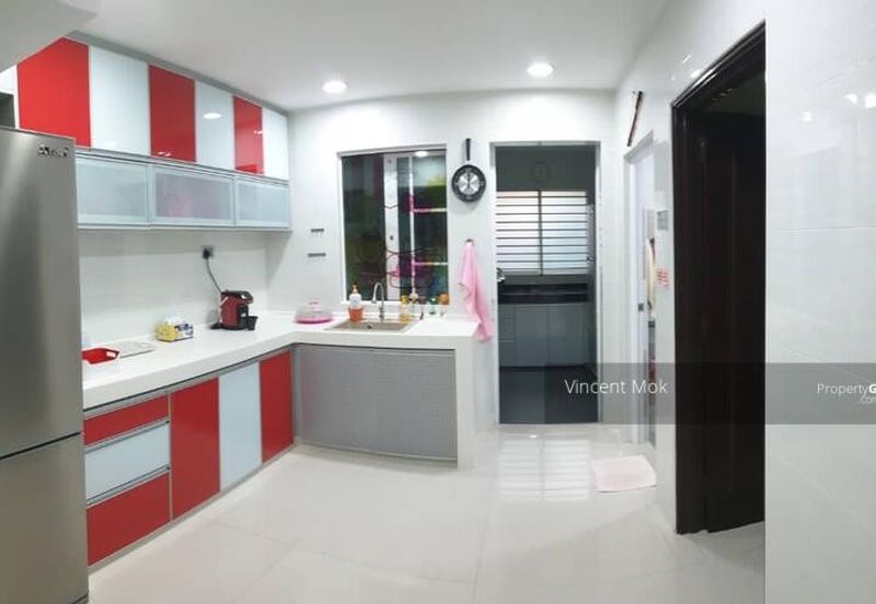 Bandar Mahkota Cheras