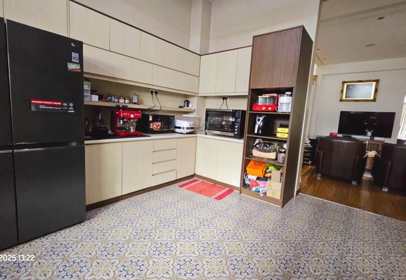 Bandar Tun Hussein Onn