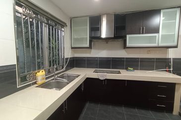 2 Sty Taman Seri Merdeka Ampang Pandan Indah