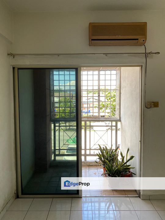 Taman Megah Shop Aparment Cheras Taman Megah Batu 9, Selangor, Batu 9th Cheras