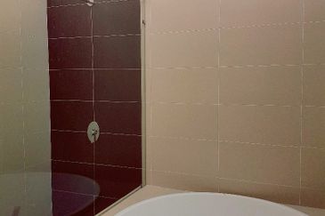 Bandar Sungai Long Tropicana Zero Lot Bungalow