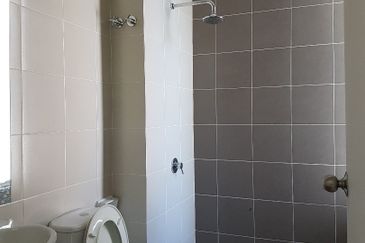 Bandar Sungai Long Tropicana Zero Lot Bungalow