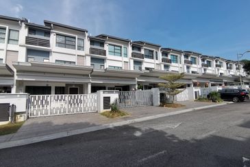 3 Storey  Tropicana Cheras Bandar Sungai Long