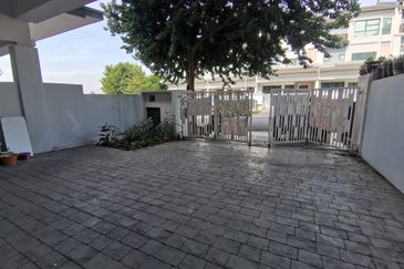 3 Storey  Tropicana Cheras Bandar Sungai Long