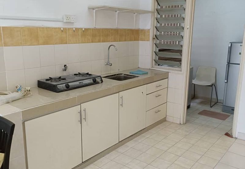 Anjung Hijau (Greenfield Apartment)