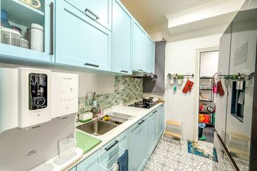 LakeFront Residence Cyberjaya