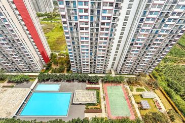 LakeFront Residence Cyberjaya