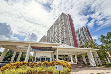 LakeFront Residence Cyberjaya