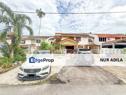 Double Storey Superlink Seksyen 8 Shah Alam 25 ftx 111 ft, Facing Playground, Selangor, Shah Alam