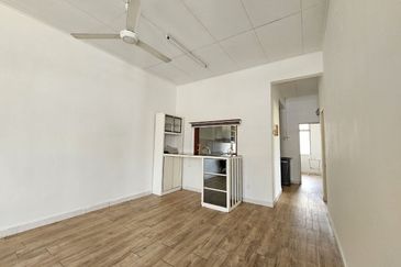 Desa Pinggiran Tanjung